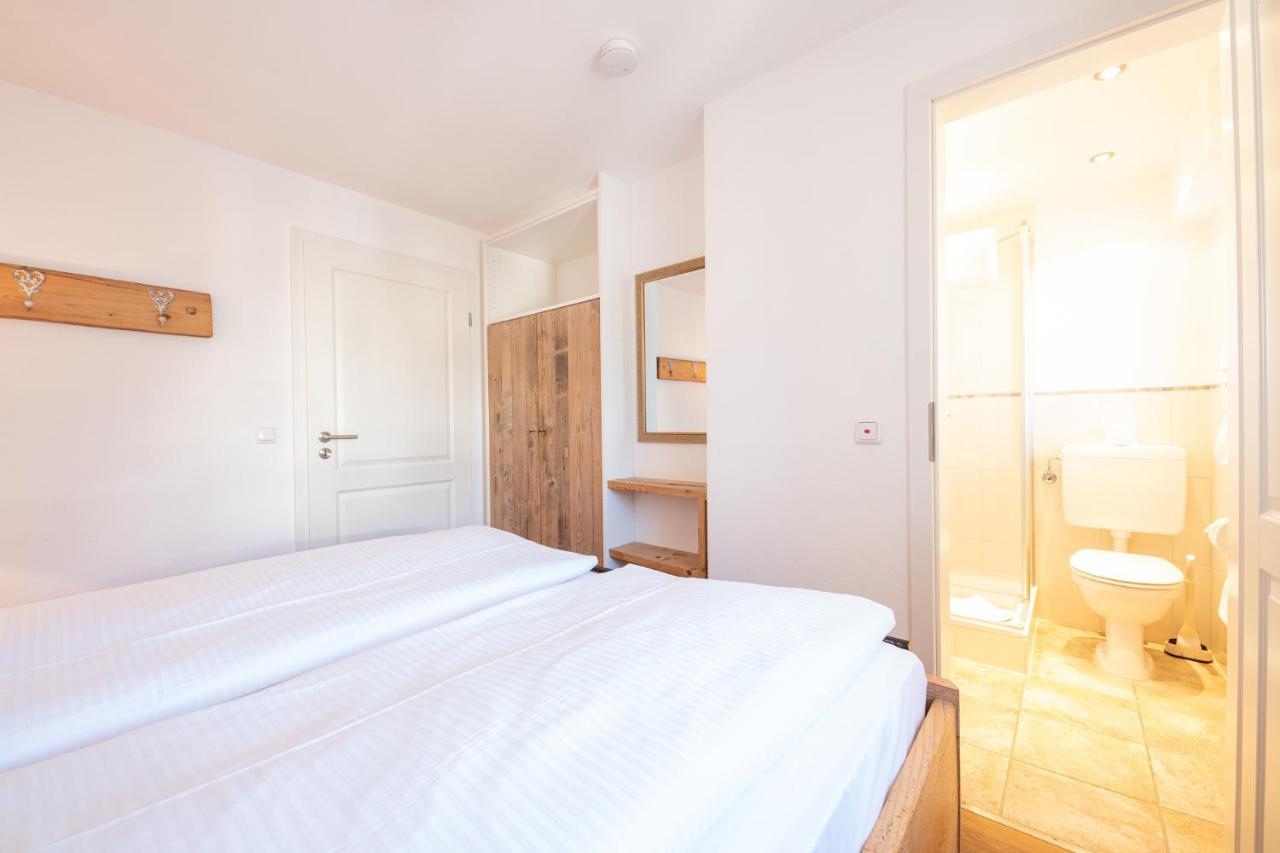 Kloana Waxlstoa Apartment การ์มิช-พาร์เทนเคียร์เชน ภายนอก รูปภาพ