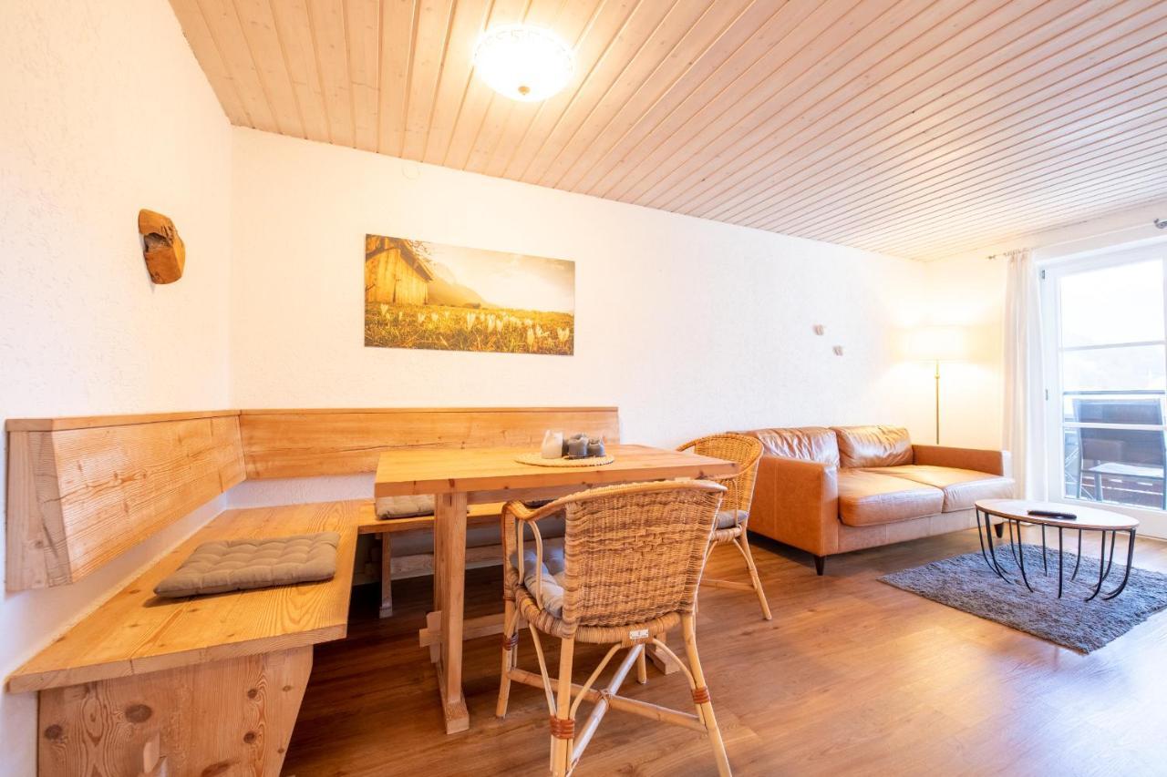 Kloana Waxlstoa Apartment การ์มิช-พาร์เทนเคียร์เชน ภายนอก รูปภาพ